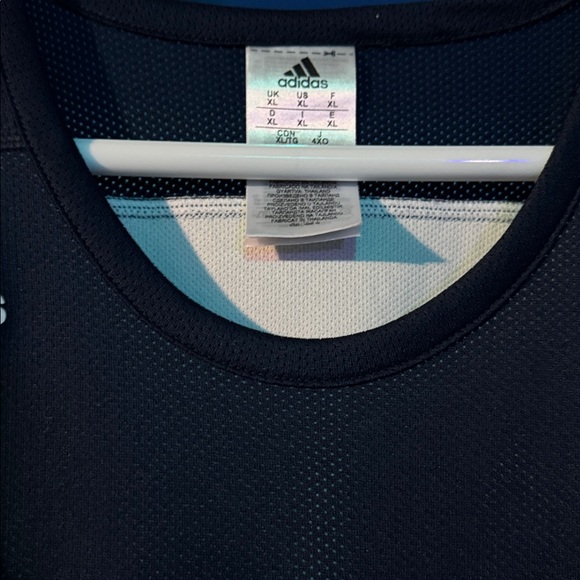 Adidas The J.Rock Camp Reversible Practice Jersey Size XL - Picture 5 of 8